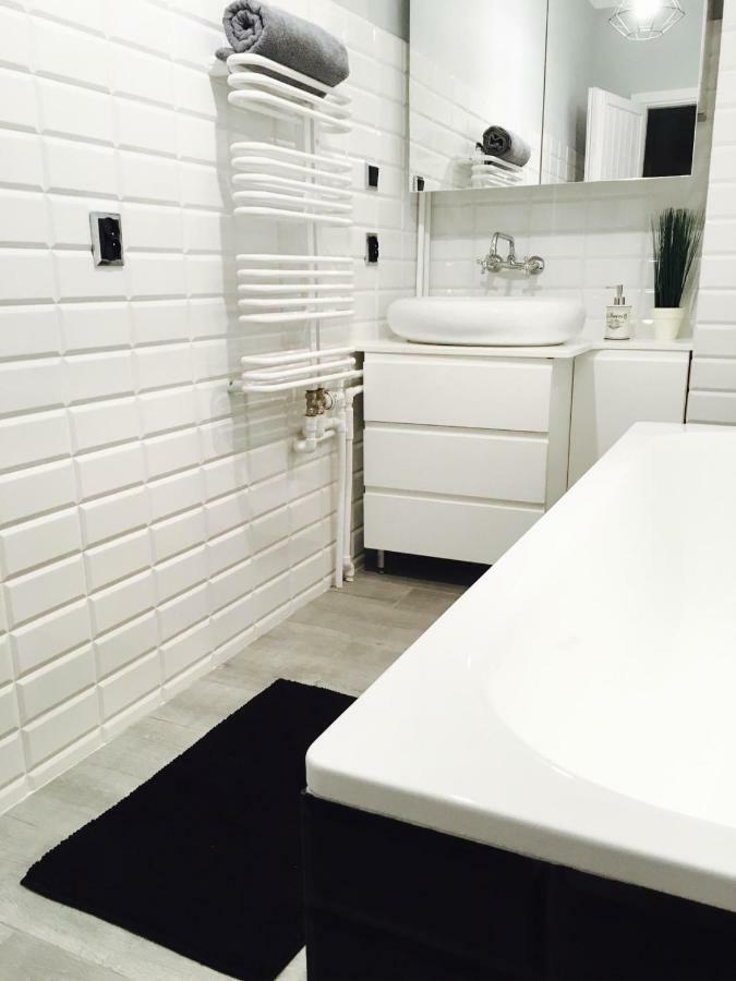 Clicktheflat Apartment Chmielna 7 Варшава Екстериор снимка